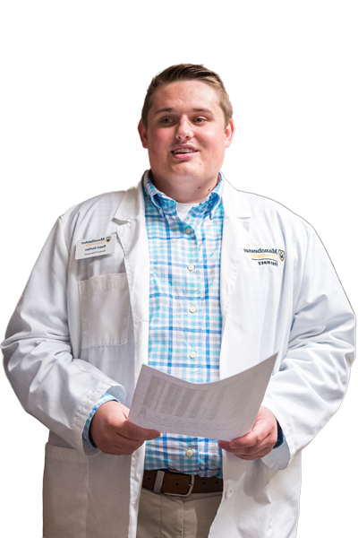 MU Pharmacy student works in real on the job setting